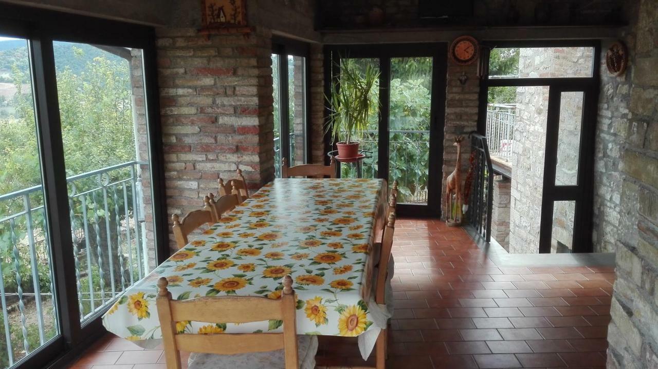 Вилла Agriturismo Cerquaglia Тоди Экстерьер фото