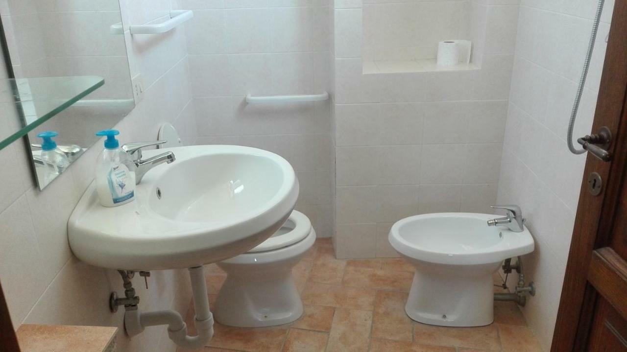 Вилла Agriturismo Cerquaglia Тоди Экстерьер фото